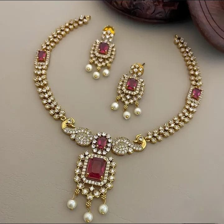 Diomond necklace 